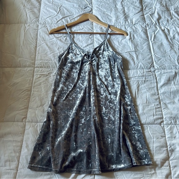 Silver Crushed Velvet Lace Up Dress - Picture 4 of 11